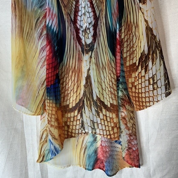 Bellissima flowing reptile feathery print Sheer Blouse medium - Picture 4 of 10